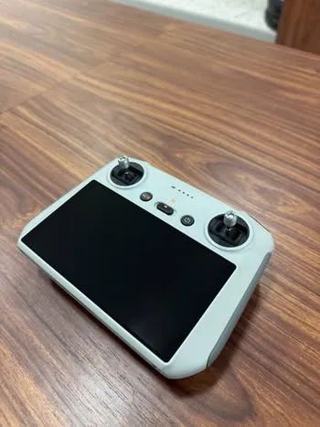 Drone DJI Mini 3 Fly More Combo + Controle RC com Tela - NOVO! - Foto 4