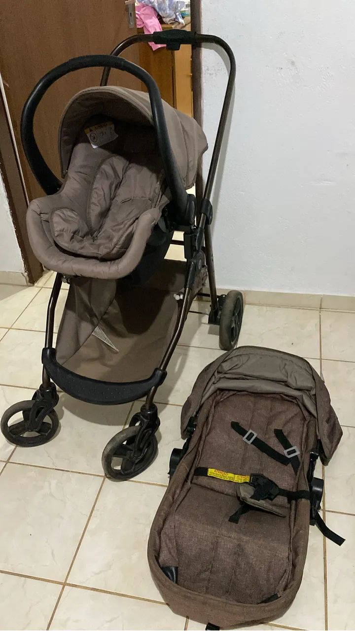 Carrinho moises galzerano e bebê conforto 