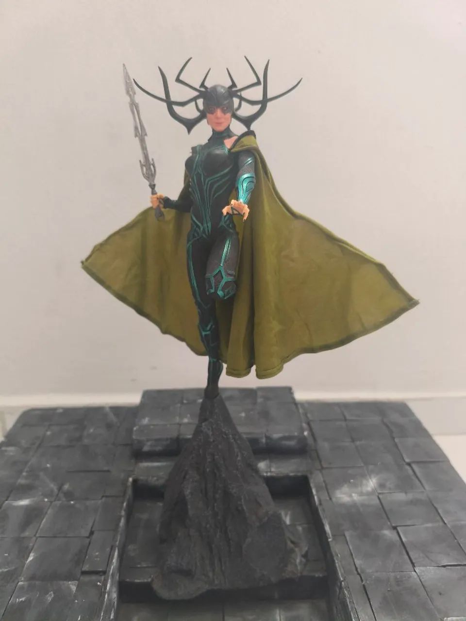Iron Studios 1/10 Hela Thor Ragnarok  - Foto 2