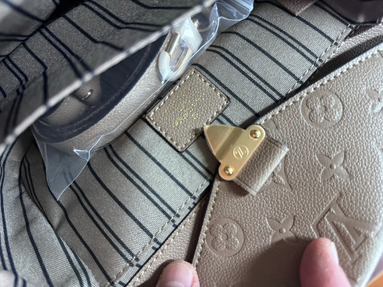 Bolsa Louis Vuitton Nova sem uso com nota  - Foto 2