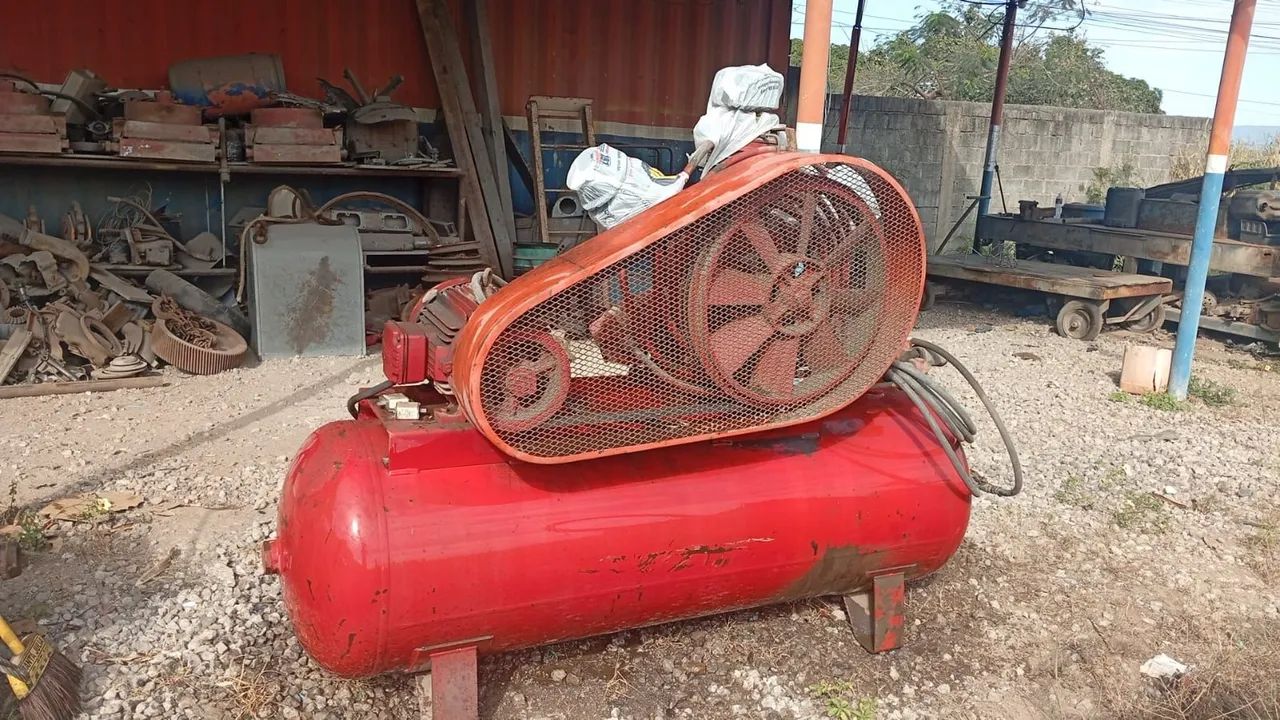Compressor de ar Wayne 3 cabeçotes 60 pés  - Foto 2