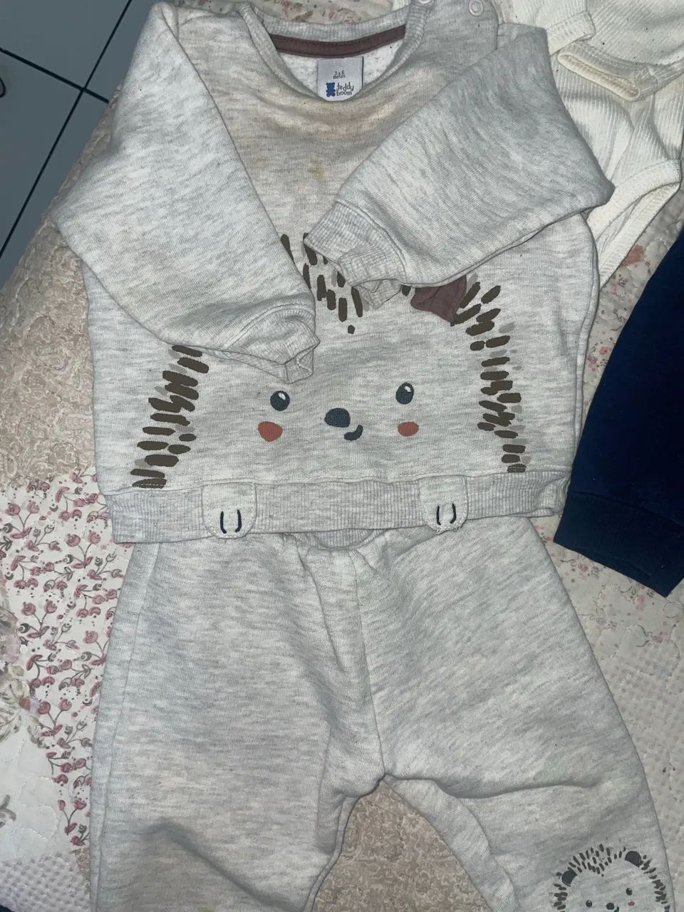 Vendo lote roupas de bebê - Foto 5