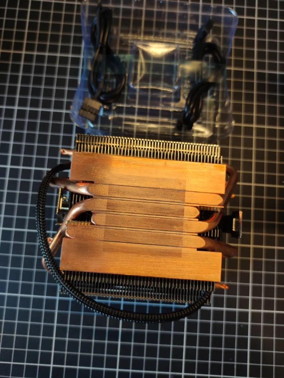 CPU Cooler AMD Wraith Prism Rgb AM4 - Foto 2