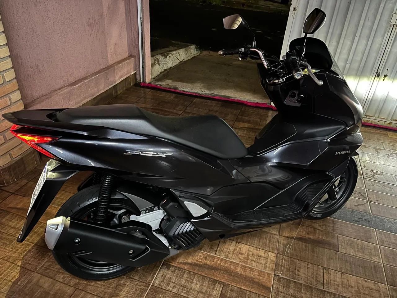 PCX 2023 - Foto 5