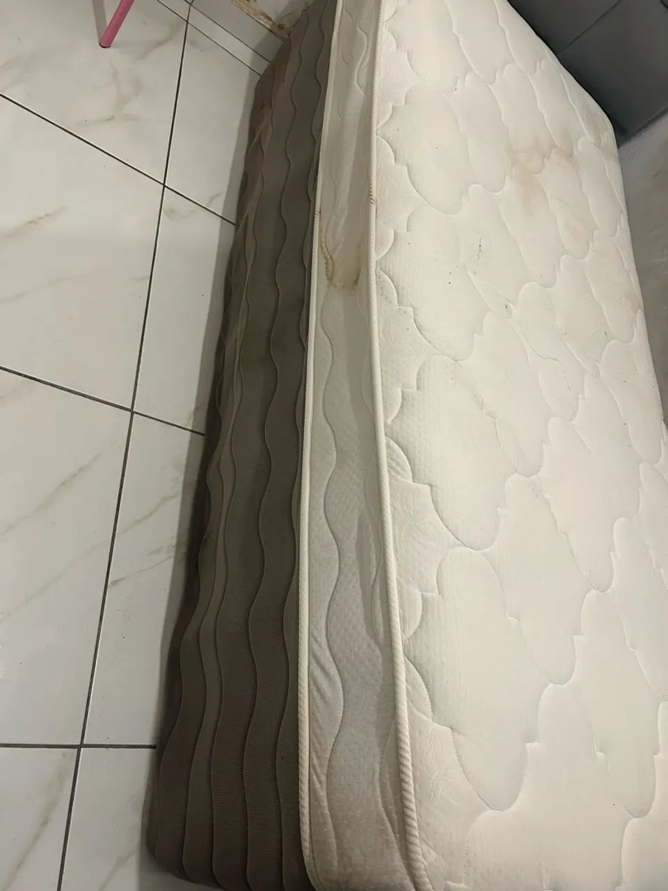 Cama box solteirão 
