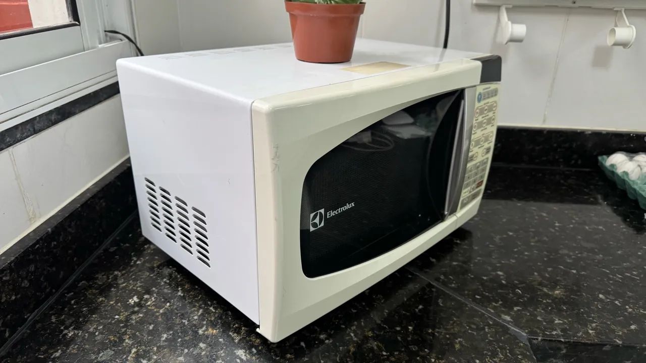 Microondas Eletrolux  - Foto 4