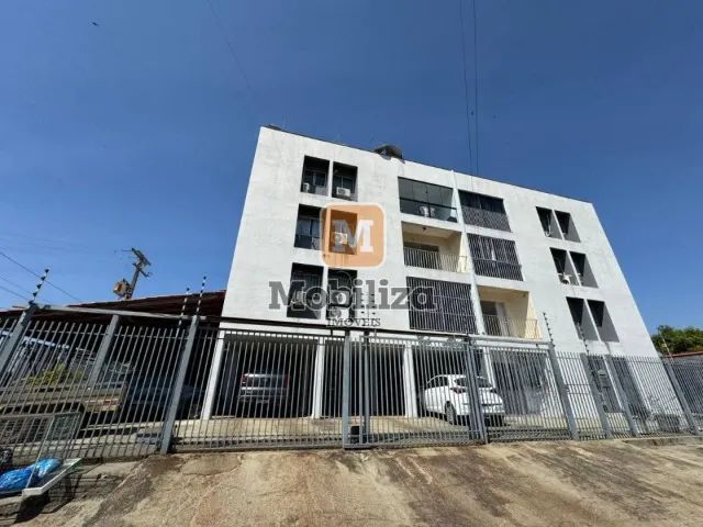 Apartamento com 3 quartos sendo 1 suíte com 92m² no Edifício Michelli