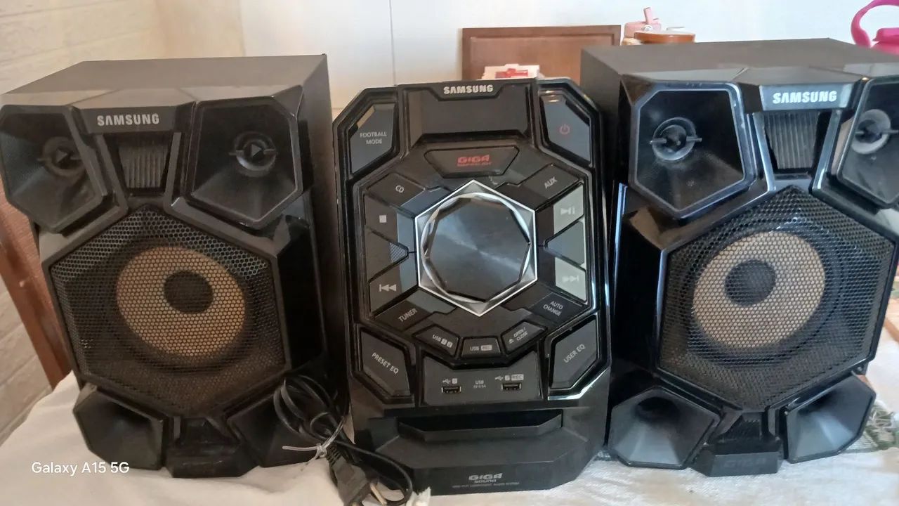 COMBO Ar condicionado Comfee + Aparelho de som Sansung - Foto 4