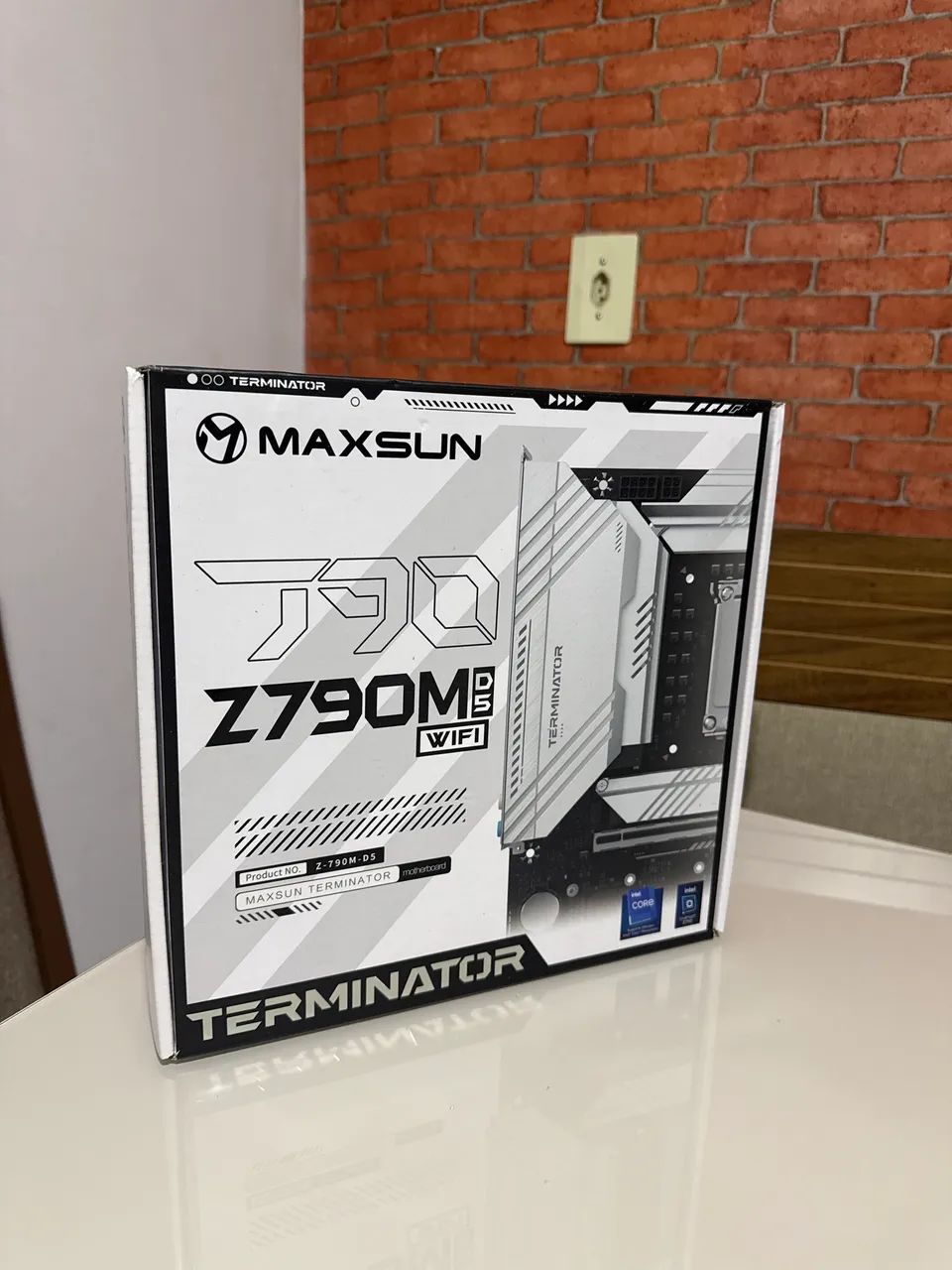 Placa mãe ddr5 (nova) nunca usada aceito proposta.