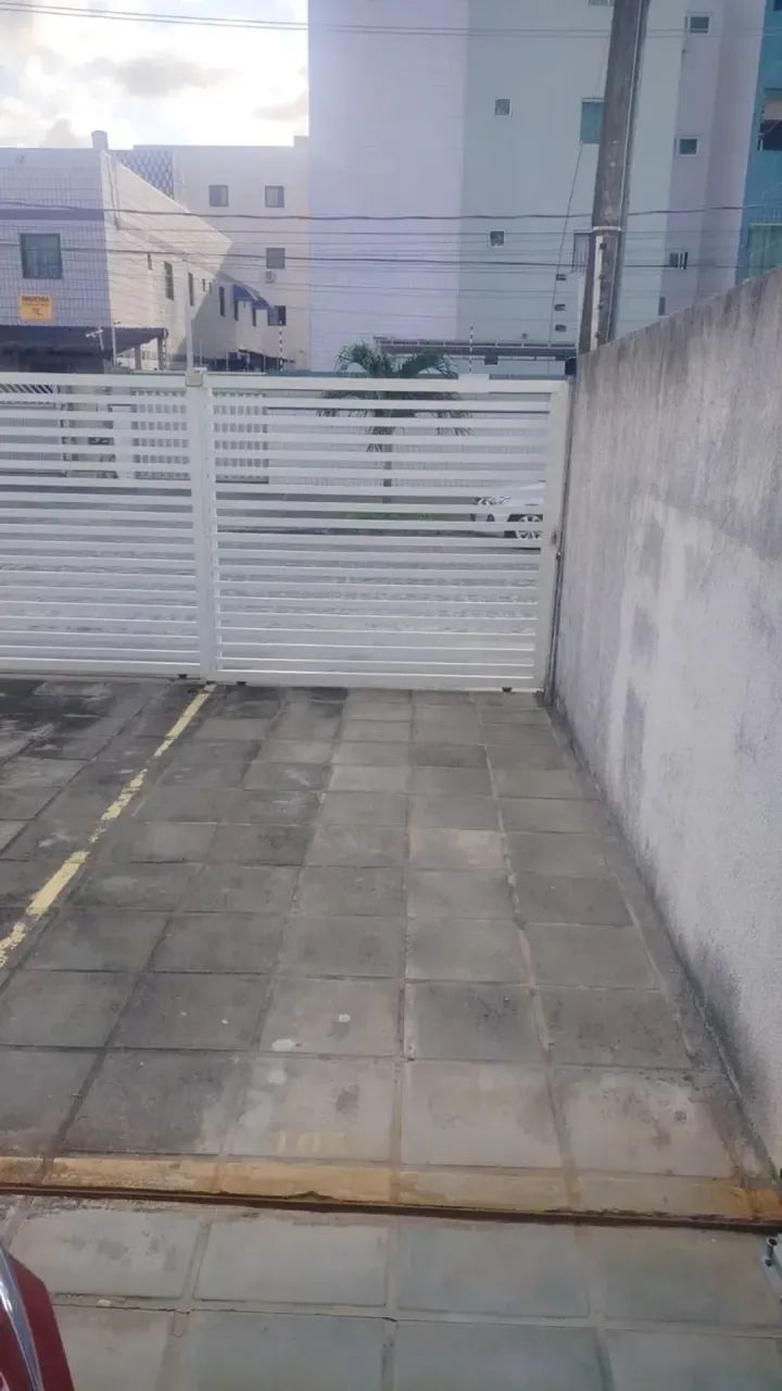 VENDO - APARTAMENTO - 2 QUARTOS - 60 M² - BANCÁRIOS - Foto 2