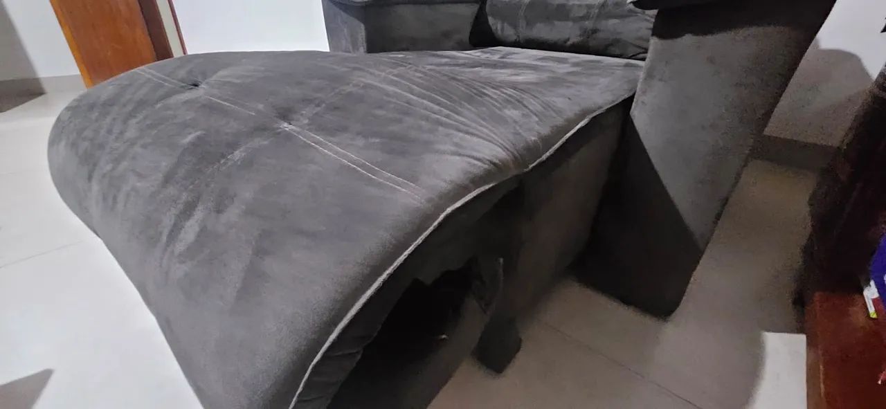 Poltrona reclinável retrátil com encosto  - Foto 5
