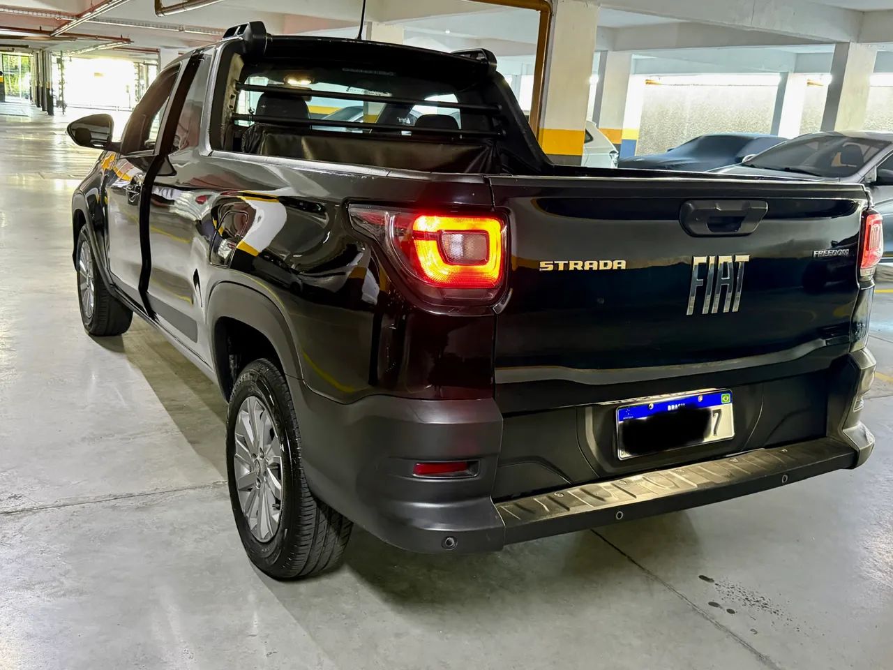Fiat Strada Freedom 1.3 Flex 8V CS Plus 2021 - Foto 4