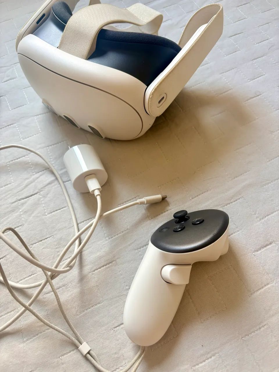 Óculos VR Meta Quest 3 - Foto 4