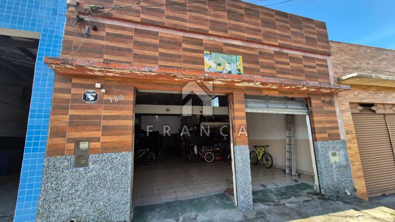 Ponto Comercial no São João 342,82 m2 de construção