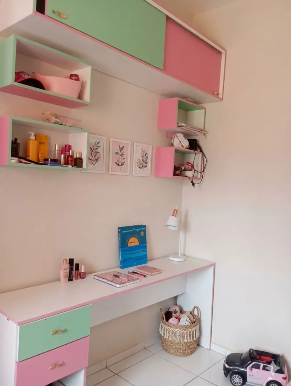 Armário quarto de menina