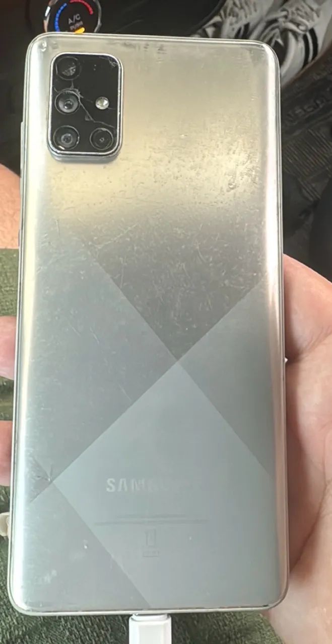 CELULAR A VENDA