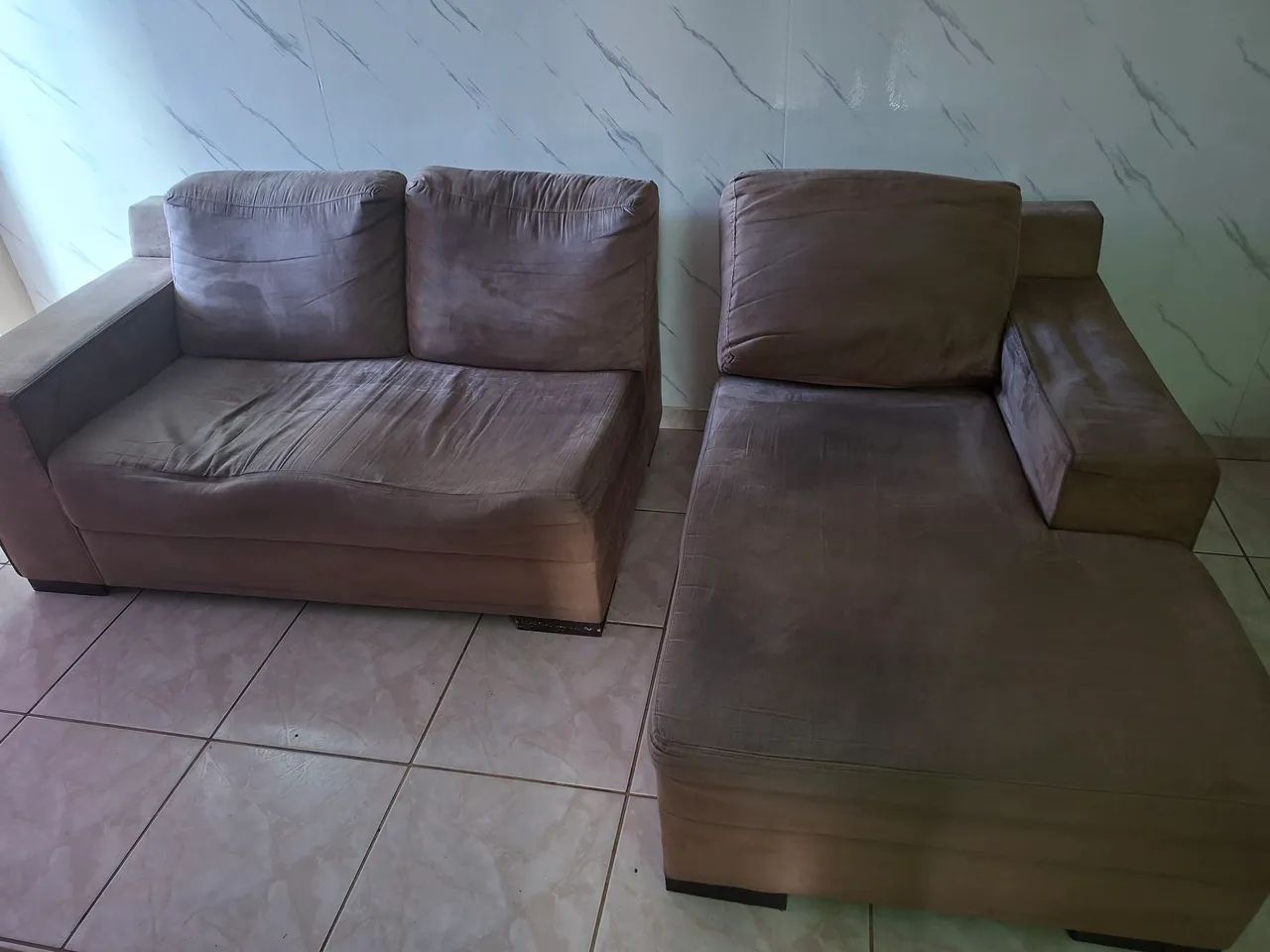 Vendo jogo de sofá para reforma/restauração  2,20 metros - Foto 4