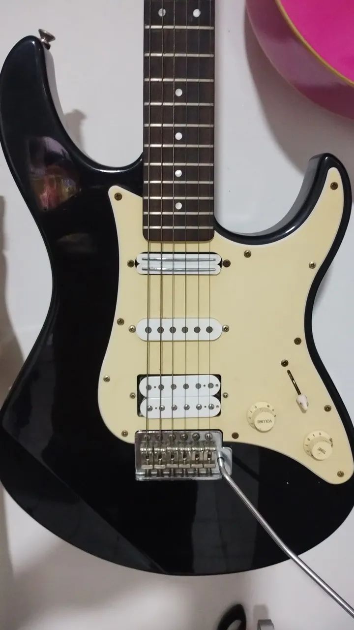 Guitarra Yamaha Pacífica 