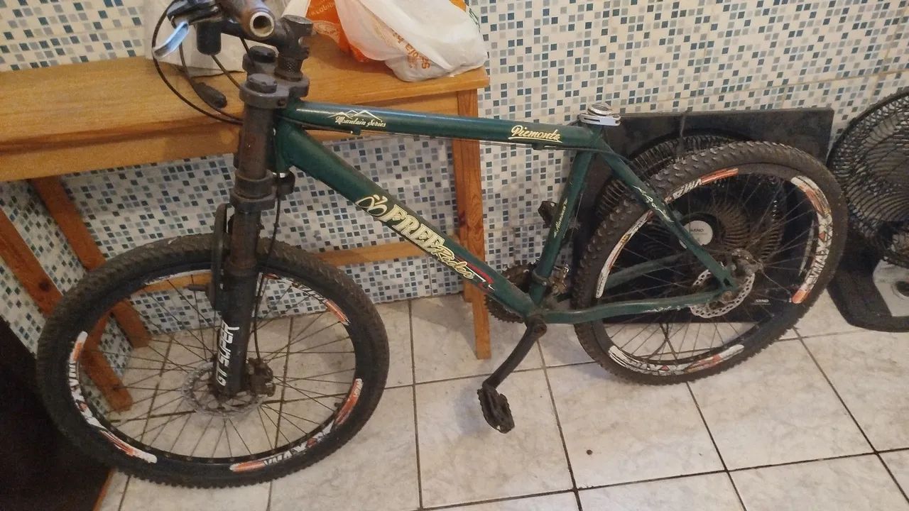 Bicicleta  - Foto 2