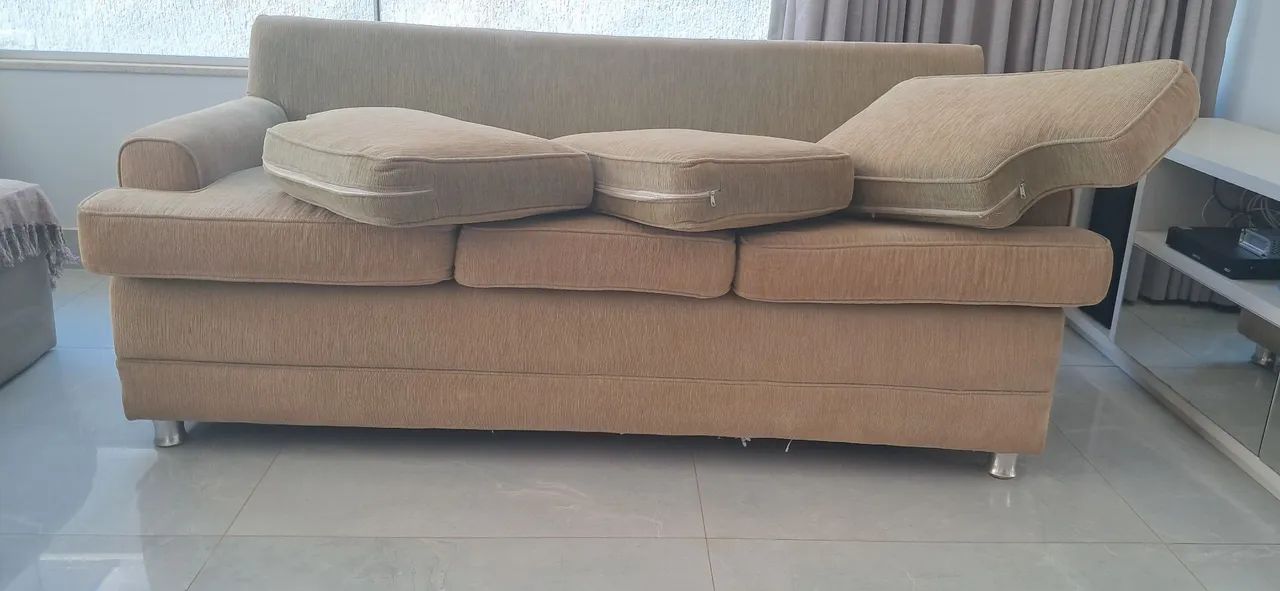 Sofa de tres lugares  - Foto 3