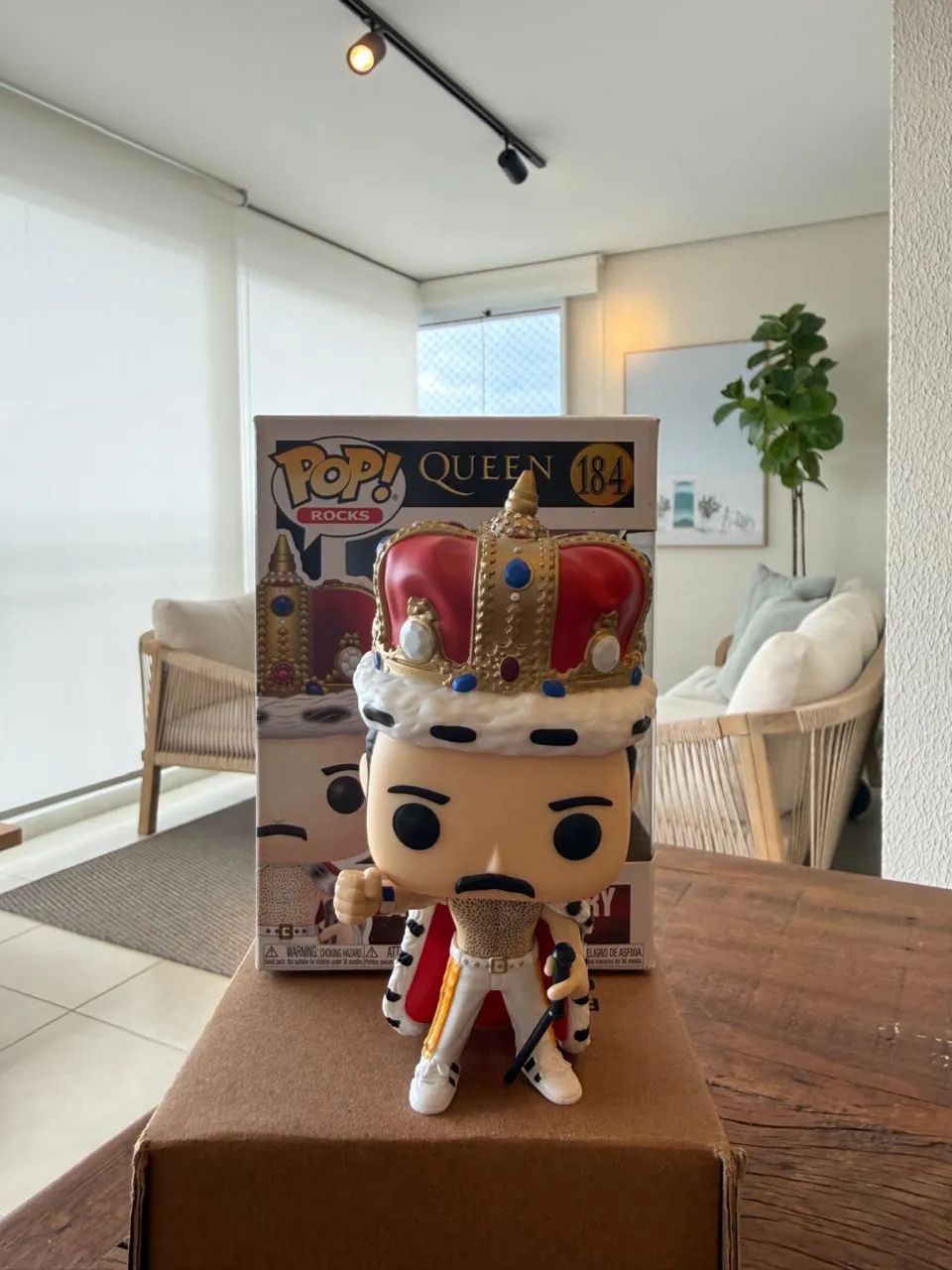 Funko Pop! Fredie Mercury #184 - Foto 2