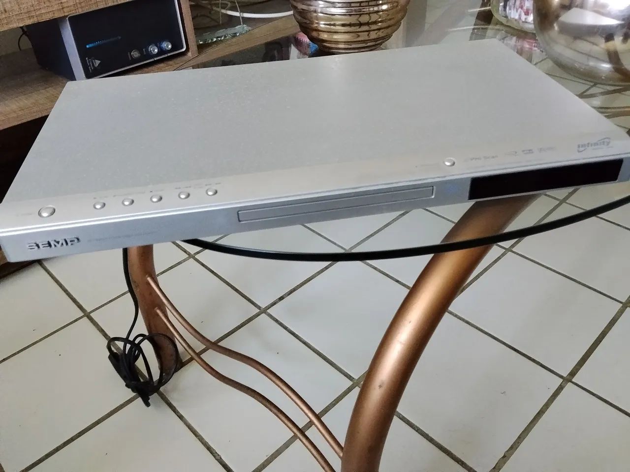 DVD CHARP