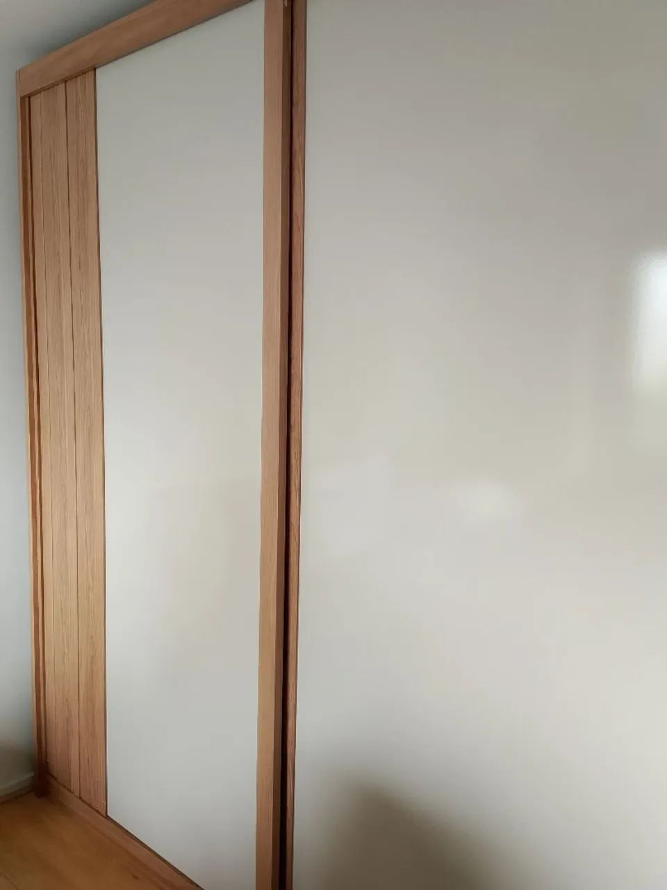 Guarda-Roupa Casal