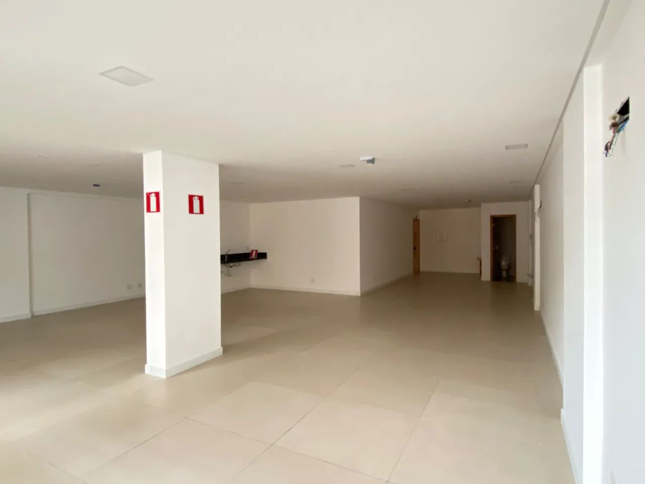 Salão comercial versátil e bem localizado para locação - Foto 3