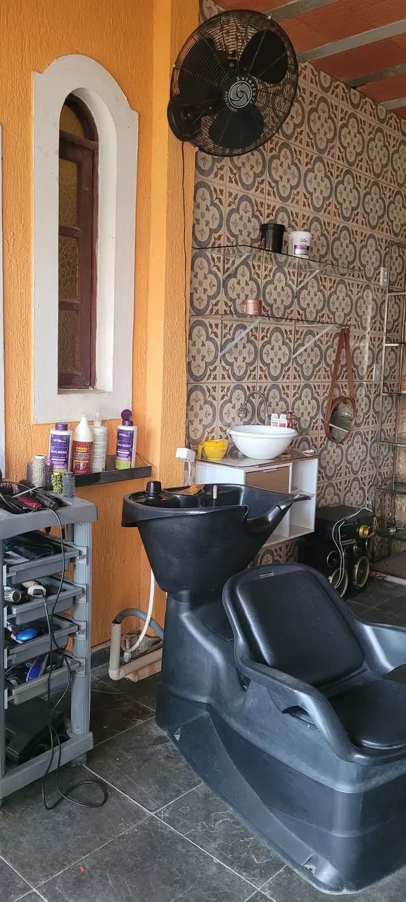 VENDO BARATO SALÃO DE BELEZA SÓ MÓVEIS E EQUIPAMENTOS - Foto 4