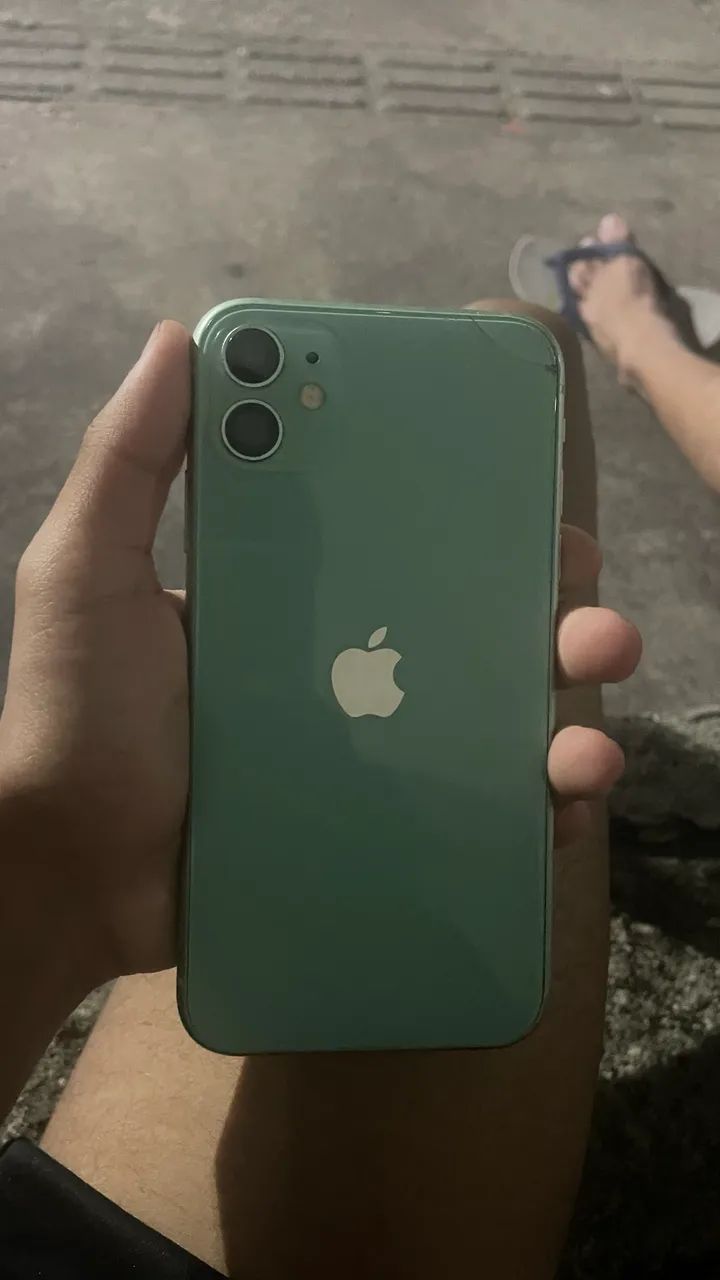 vendo iphone 11 aceito proposta  - Foto 3
