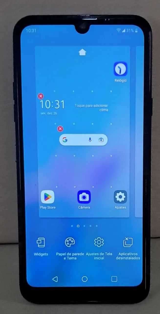 Smartphone LG40S tela de 6.1.