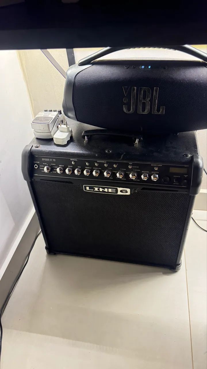     Amplificador Line 6 Spider IV 75W: