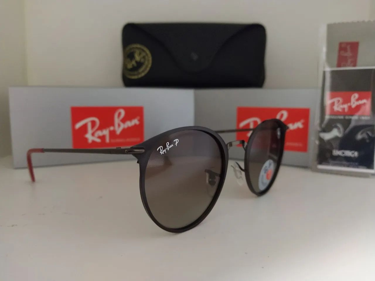 ÓCULOS DE SOL RAYBAN FERRARI POLARIZADO - Foto 2