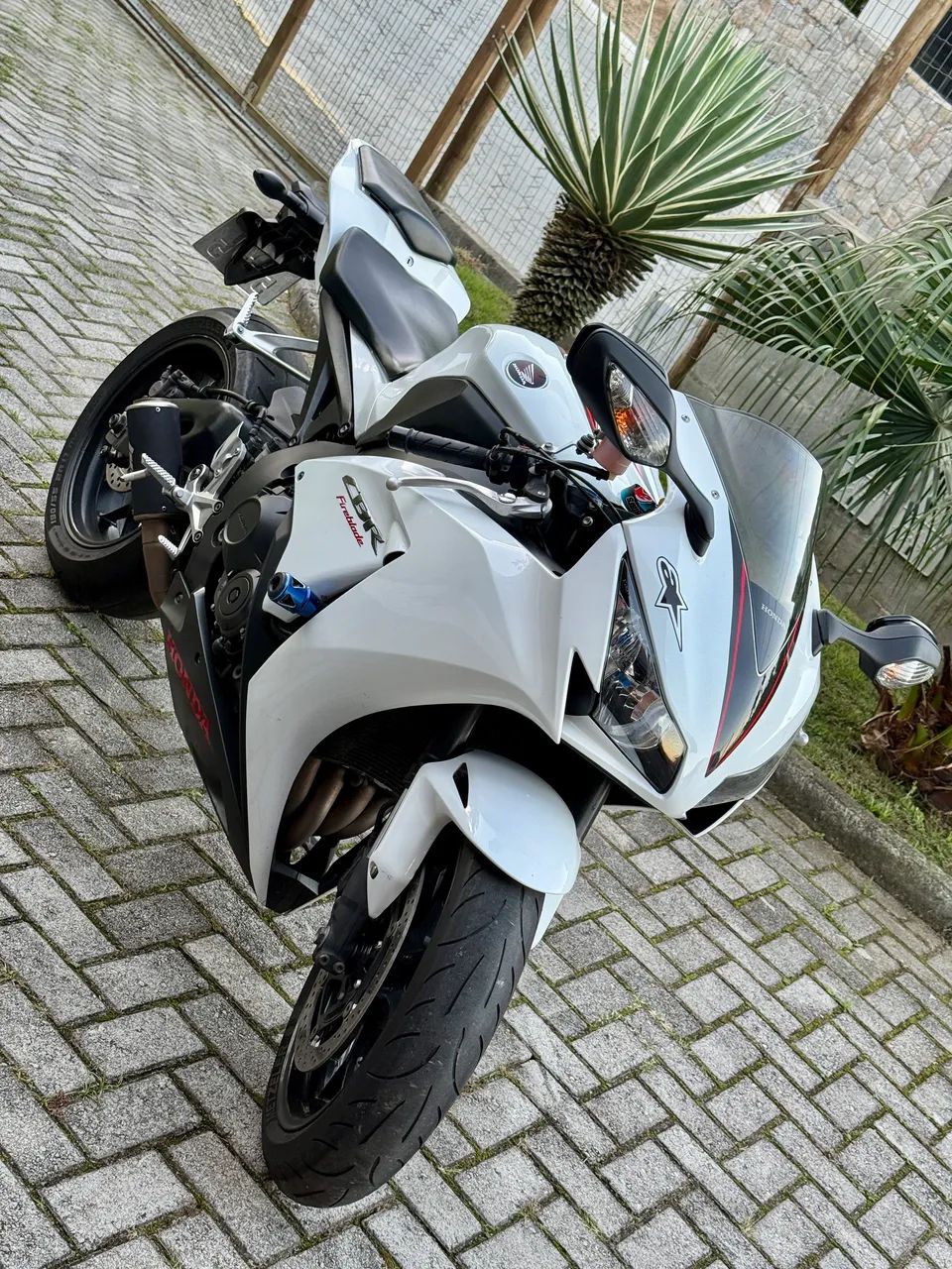 Cbr 1000 fireblade 2014