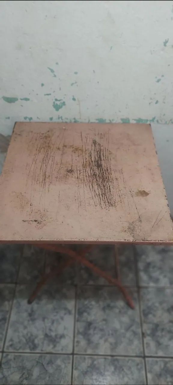 Mesa de ferro R$100,00 a unid... - Foto 3