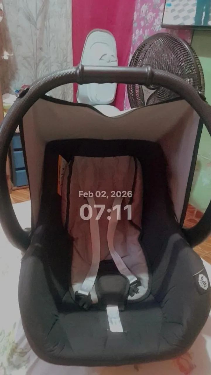 Bebê conforto semi e novo  - Foto 2