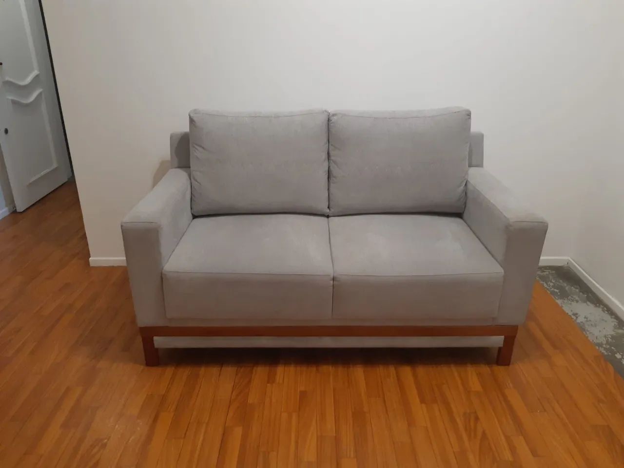 Sofá e uma comoda - Foto 4