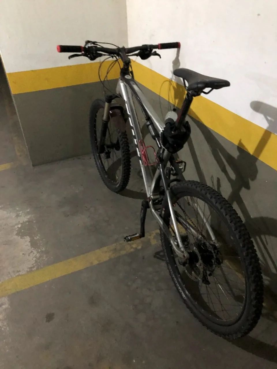 Bicicleta Scott Spark 40 full suspension