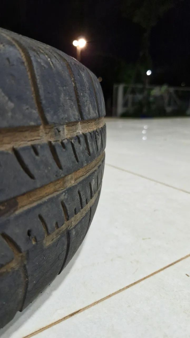 Roda Fiat com pneu aro 13 - Foto 4