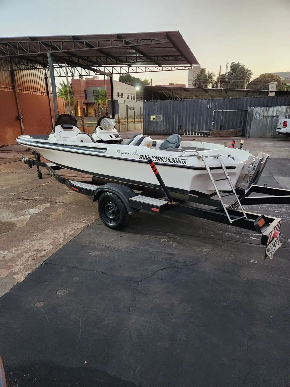 Vendo bass boat Fibralar F2+2 - Foto 4