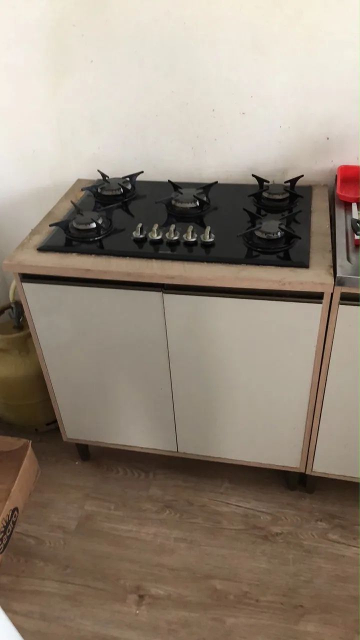 Fogão cooktop e balcão de pia completo 