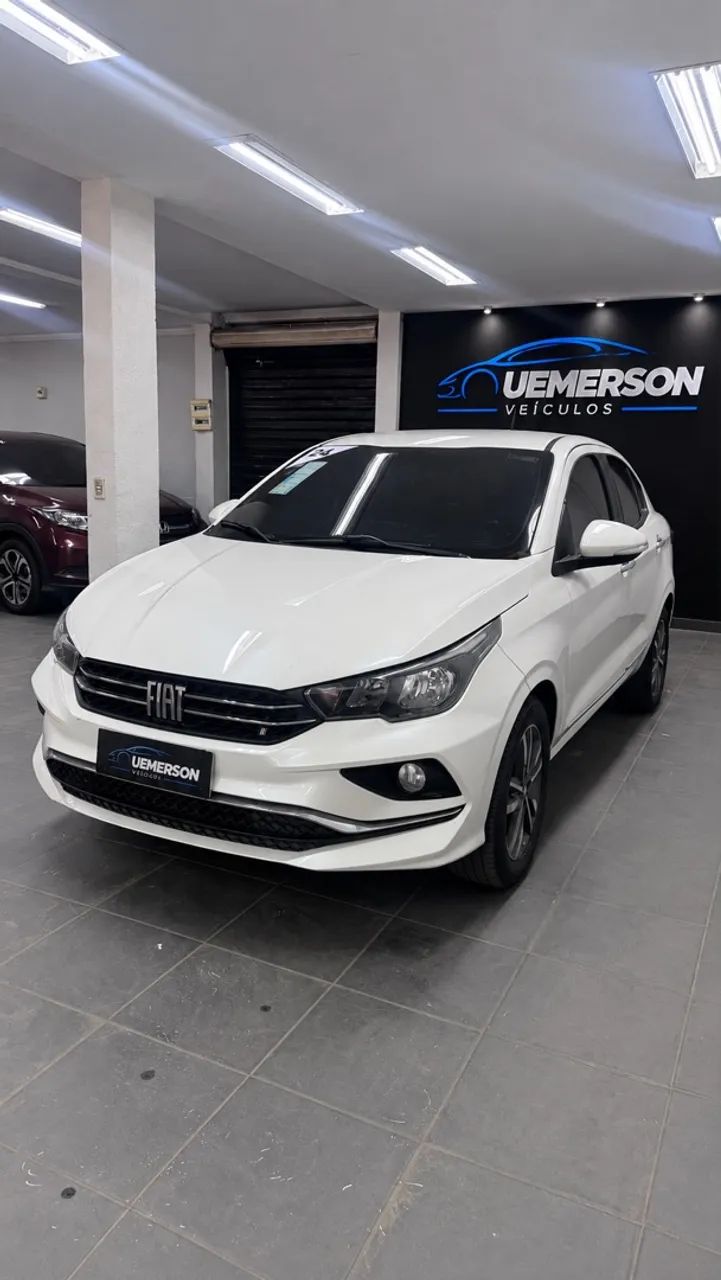 Fiat Cronos Precision 1.3 16V Flex Aut. 2024 - Foto 2