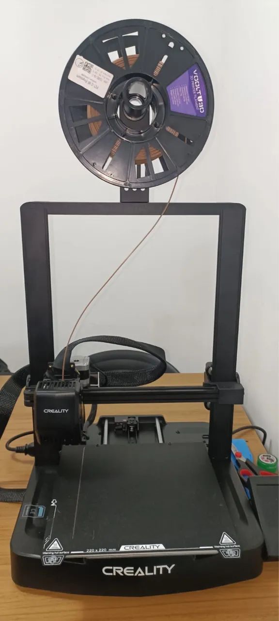 Impressora 3d creality ender-3 V3 se (3 filamentos de brinde)