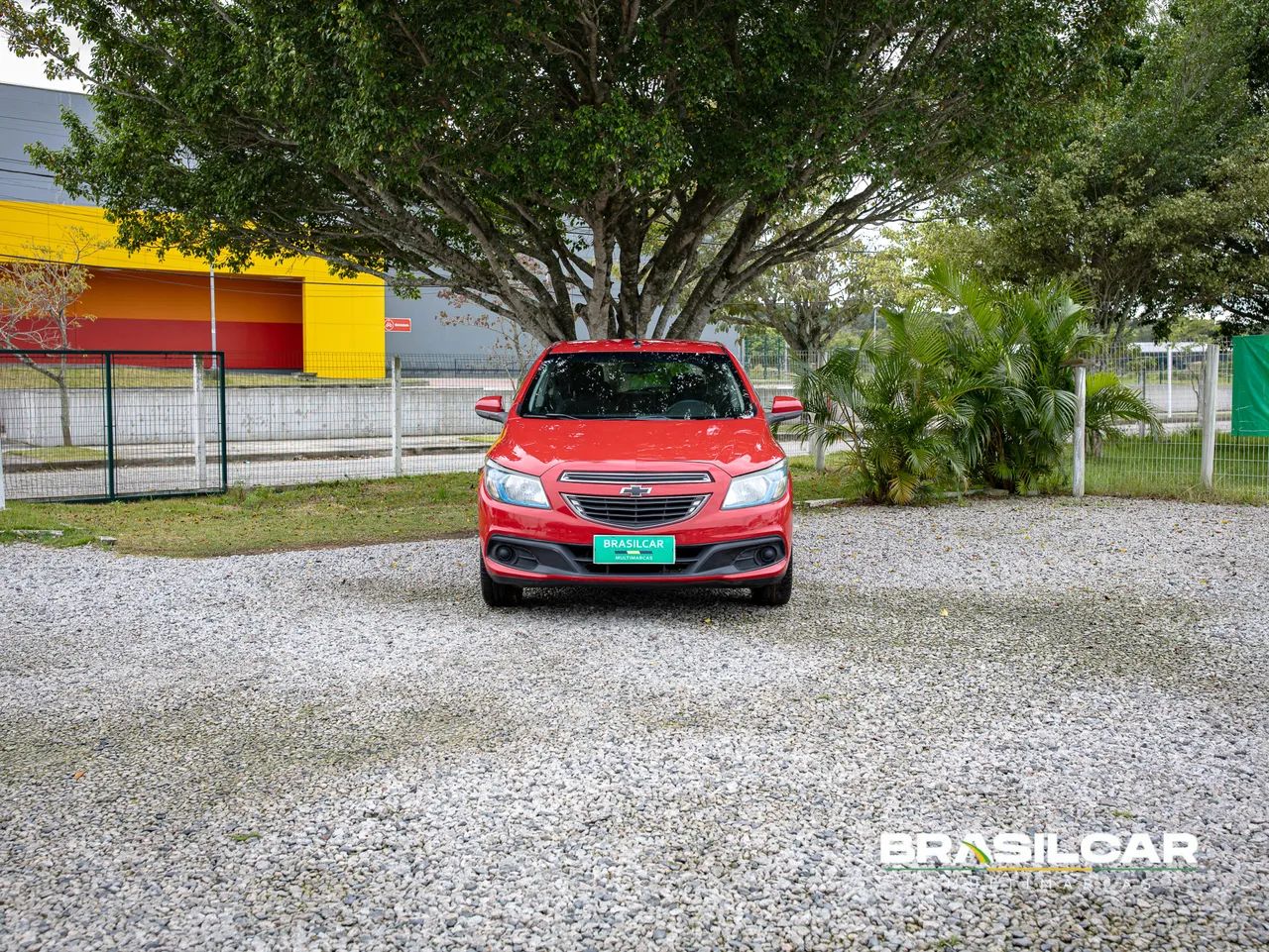 Chevrolet Onix Hatch LT 1.4 8V Flex Power Mec. 4P 2014 - Foto 2