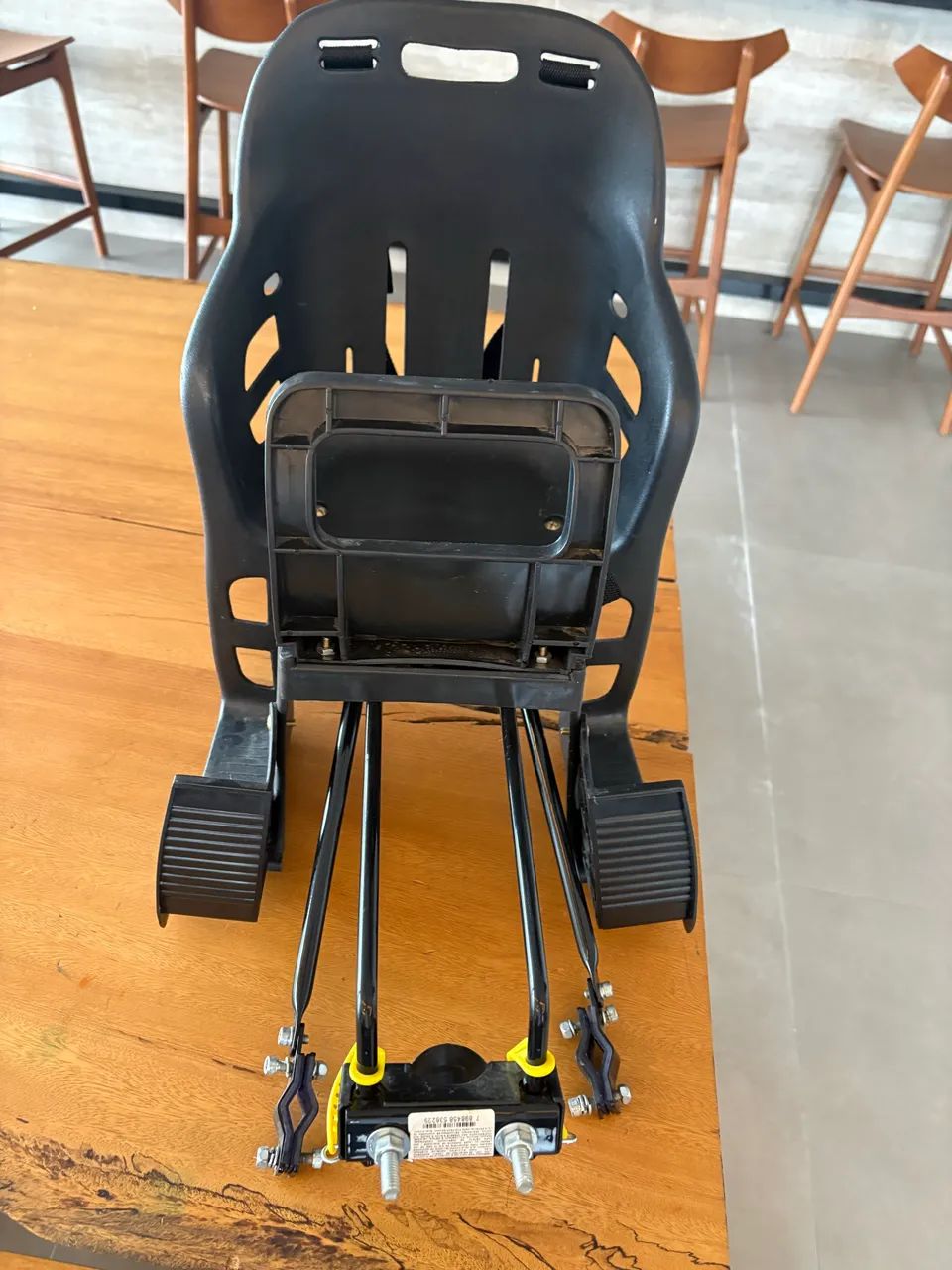 Cadeirinha de bicicleta para crianças  - Foto 2