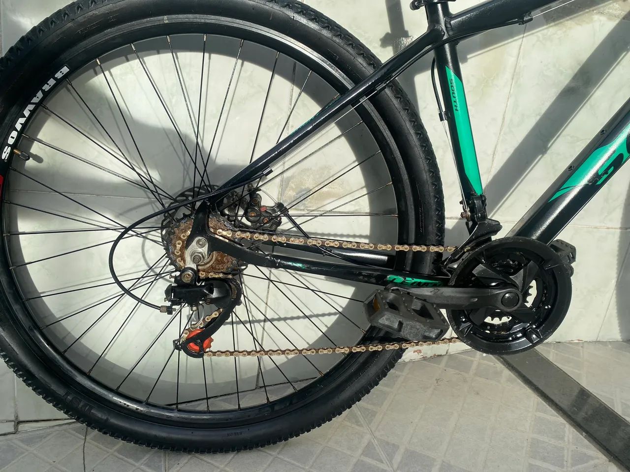 Bicicleta aro 29 com 21 macha quadro 17 - Foto 4