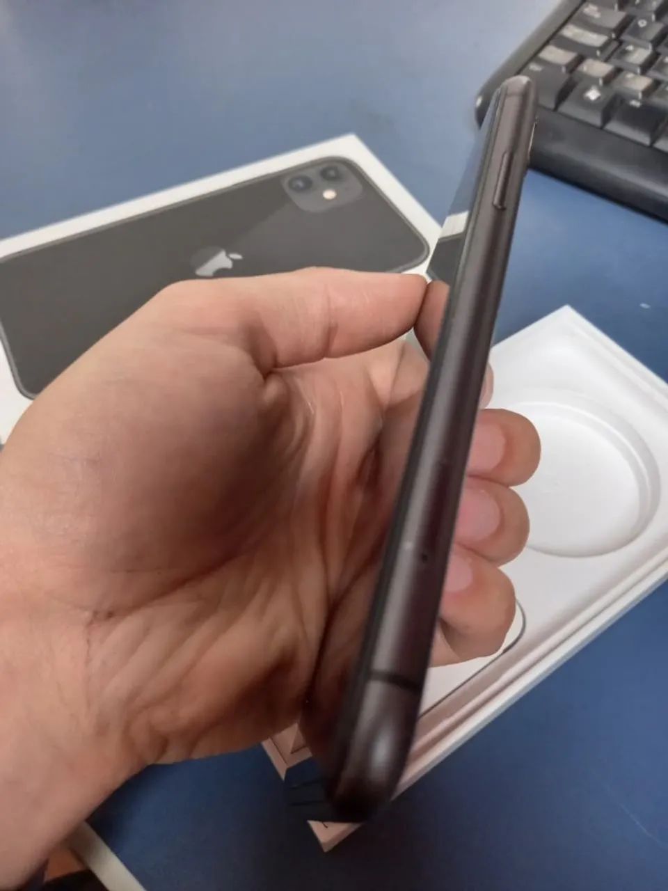 Iphone 11 - Foto 4