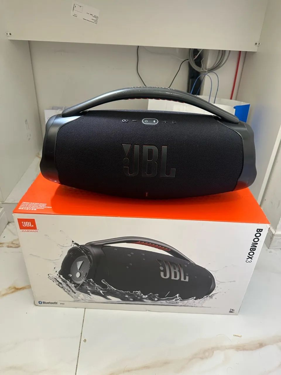 Bombox 3 