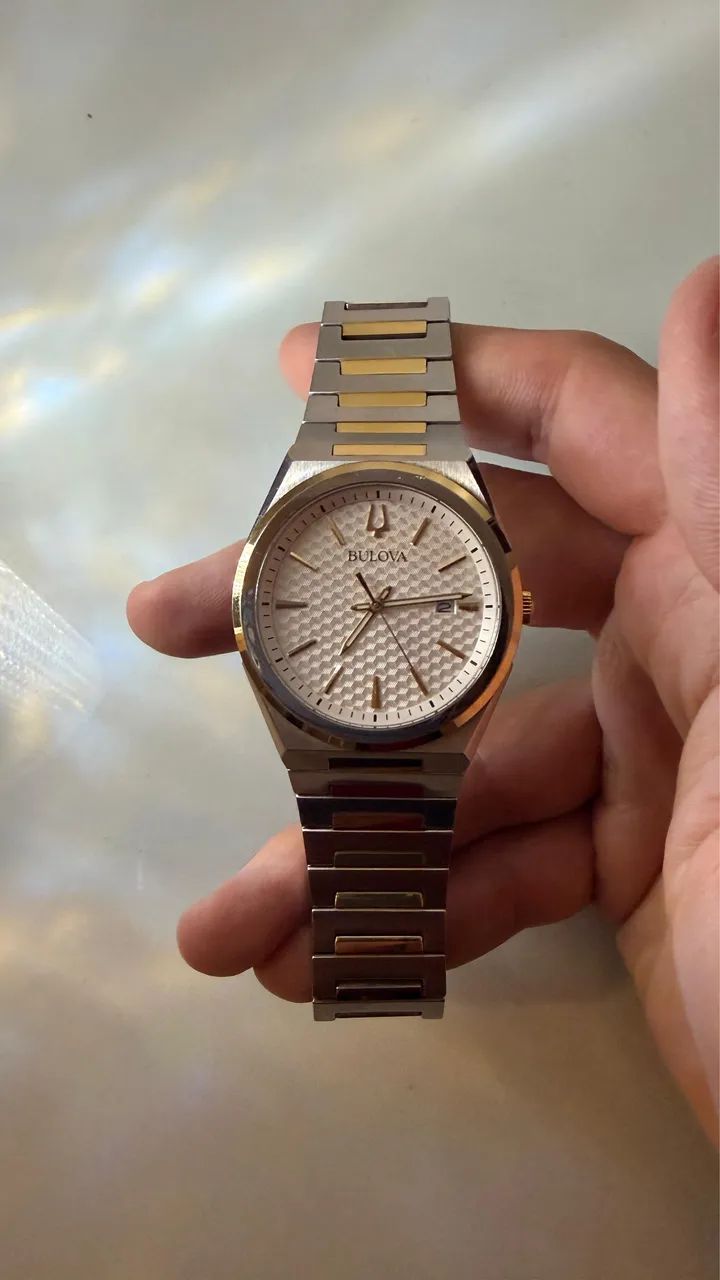 Relógio Bulova Classic Two-tone