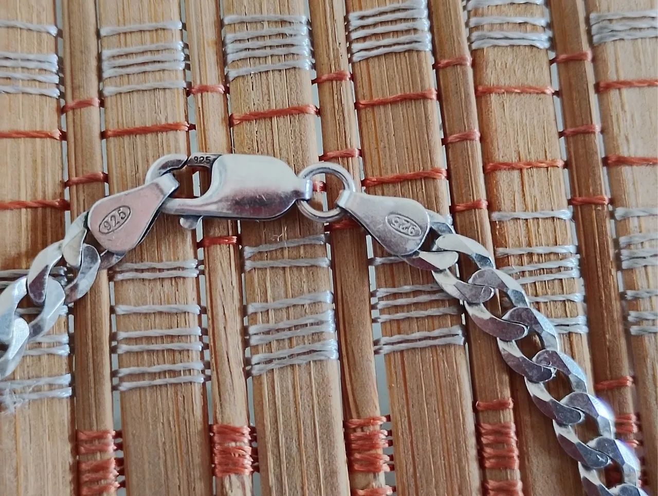 Cordão de prata 